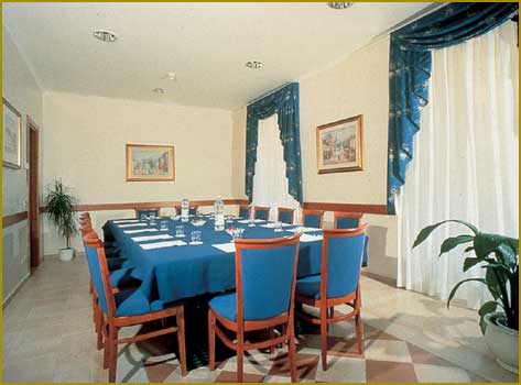 Hotel Marconi Roma foto-riunioni.jpg