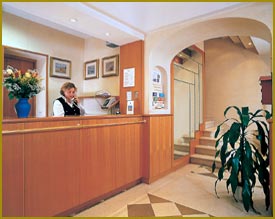 Hotel Marconi Roma fotoreception2.jpg